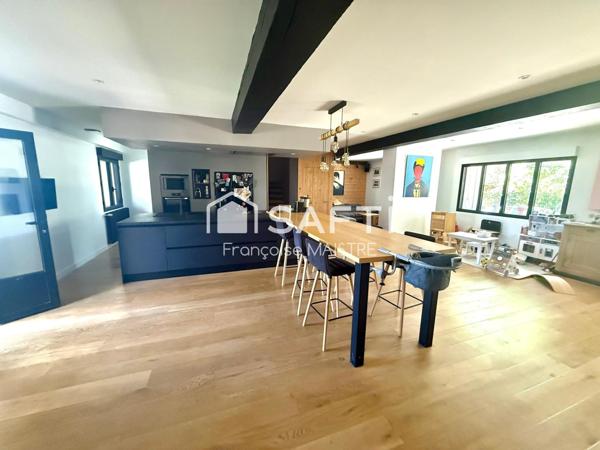 Corps de ferme rénovée – 5 chambres – Piscine