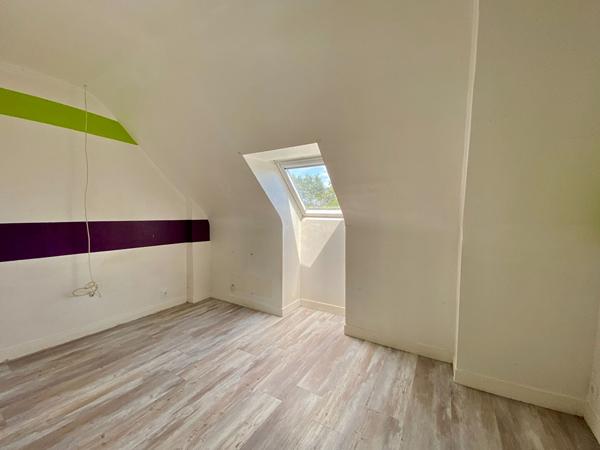 À VENDRE APPARTEMENT 3 CHAMBRES À PLEUGUENEUC PROCHE COMMODITÉS ET AXE RENNES SAINT-MALO