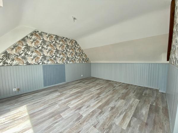 À VENDRE APPARTEMENT 3 CHAMBRES À PLEUGUENEUC PROCHE COMMODITÉS ET AXE RENNES SAINT-MALO