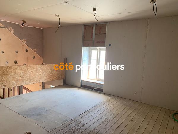 Vente Maison180 m² - 6 Pièces - Saint Sauveur Villages (50490)