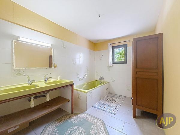 Vente maison Rosnay : 303 595 € - AJP Immobilier Luçon