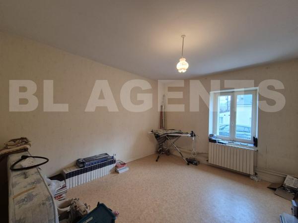 Maison avec dépendances