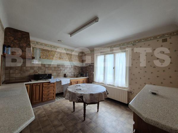 Maison avec dépendances