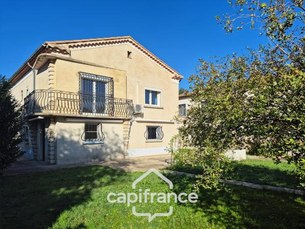 Maison à vendre 5 pièces ROQUEMAURE (30)-terrain 541m²