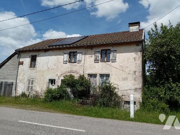 secteur NOL , ancienne ferme à rénover avec terrain attenant de 1795 m² et non attenant de 554 m²