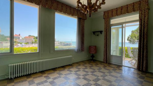 Maison/Villa avec vue mer à Royan de 197.51m2