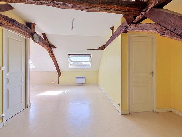 APPARTEMENT CHALONNES-SUR-LOIRE 2 pièce(s) 24.62 m2