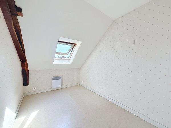 APPARTEMENT CHALONNES-SUR-LOIRE 2 pièce(s) 24.62 m2