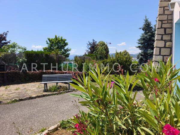 Vente                                                      Maison
                        
                     5 pièces                      108 m2                     à Davézieux