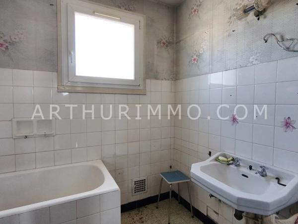 Vente                                                      Maison
                        
                     5 pièces                      108 m2                     à Davézieux