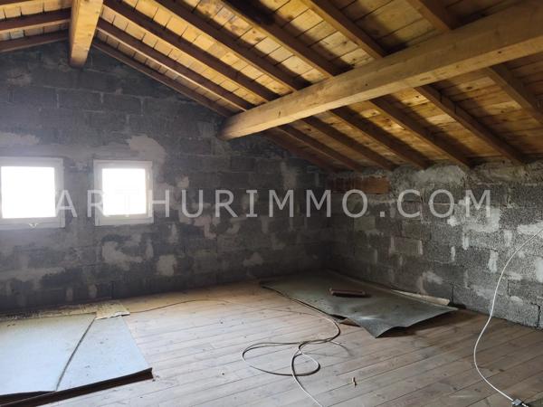 Vente                                                      Maison
                        
                     5 pièces                      108 m2                     à Davézieux