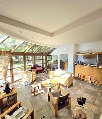 Saint-Maur-des-Fossés (94210) Maison Contemporaine de Standing - Un Havre de Modernité et de Confort et de calme