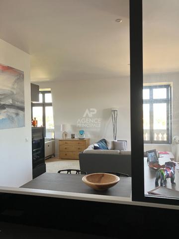 Appartement 5 pièce(s) 91 m2 €880 000 ** - Référence 4557