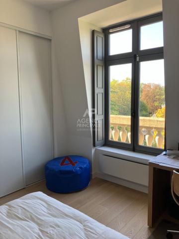 Appartement 5 pièce(s) 91 m2 €880 000 ** - Référence 4557