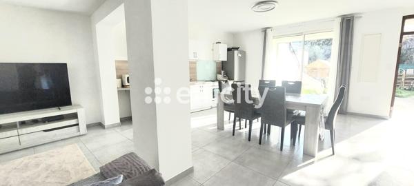 Maison 6 pièces - 153 m² Exclusivité efficity