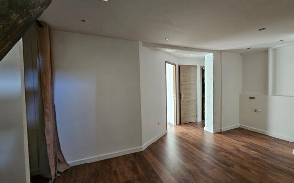 Maison à vendre    5 pièces • 163,36 m2 Cernay-lès-Reims