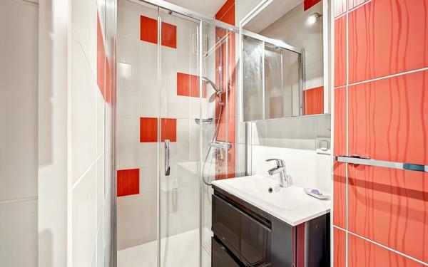 Appartement à vendre    2 pièces • 35 m2 Fréjus