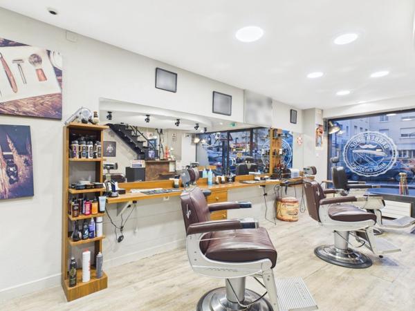 SALON DE COIFFURE – EMPLACEMENT STRATÉGIQUE À MAYENNE