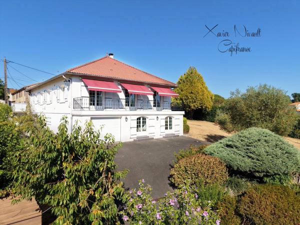 Maison à vendre 10 pièces MONCOUTANT (79)