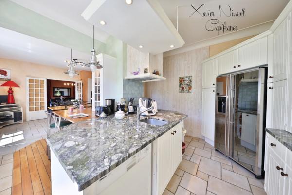 Maison à vendre 10 pièces MONCOUTANT (79)
