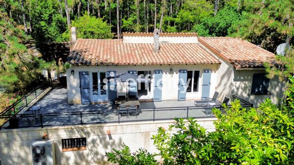 Maison
         5 pièces
        - 120 m² Exclusivité 277 500 € *