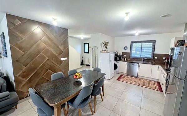 Maison à vendre    4 pièces • 111 m2 Caveirac