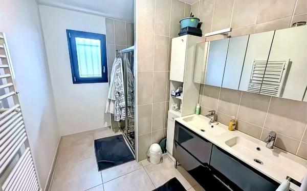 Maison à vendre    4 pièces • 111 m2 Caveirac