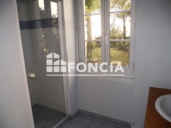 Location Appartement 4 pièces 82.5 m² - 6 RUE VOCHAVE Limoges 87000