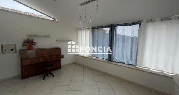 Location Maison 6 pièces 113.2 m² - Charras 16380