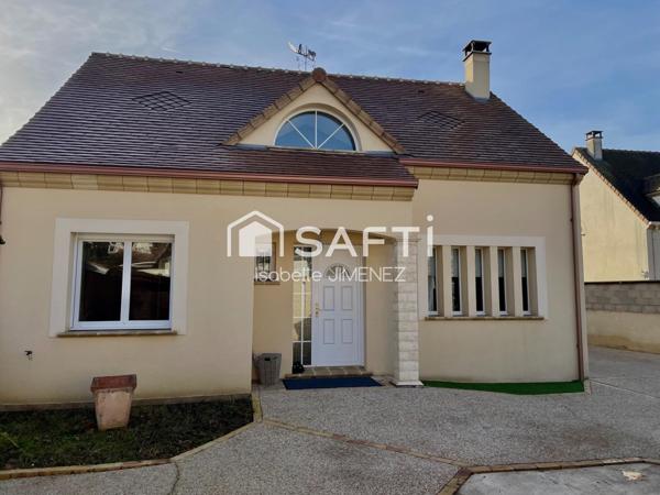 6 pièces sur 110 m² environ  / parcelle de jardin au calme de 642 m2 / dépendance