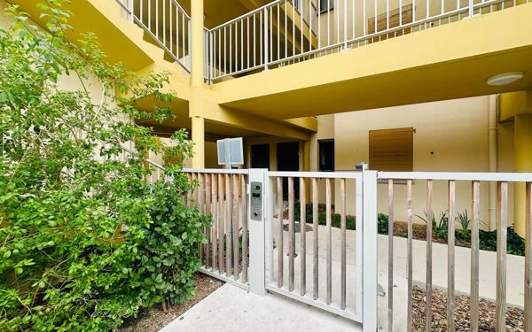 Appartement à vendre    3 pièces • 59,97 m2 Solliès-Pont