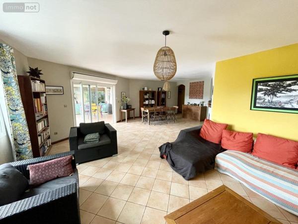 Maison à vendre à Saint-Denis à la Réunion (97400), ref : 97409-206