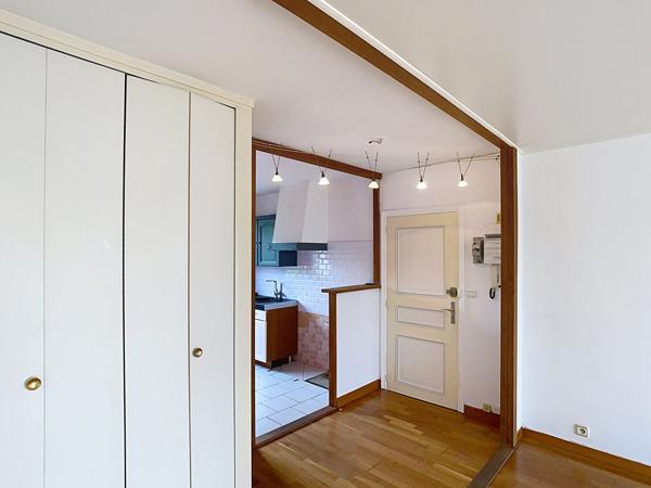 Une vue exceptionnel, le calme ,les proximités...