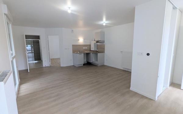 Appartement à louer    2 pièces • 50 m2 Saran