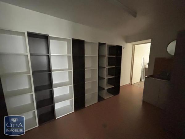 Local professionnel à louer 50.75m²