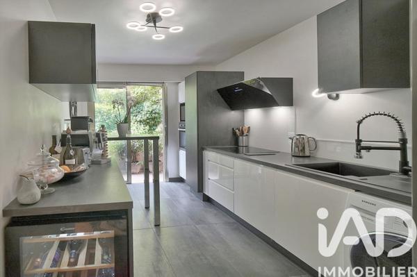 Appartement à vendre 3 pièces 69 m² Grasse