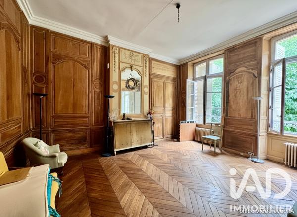 Maison à vendre 8 pièces 241 m² Sens