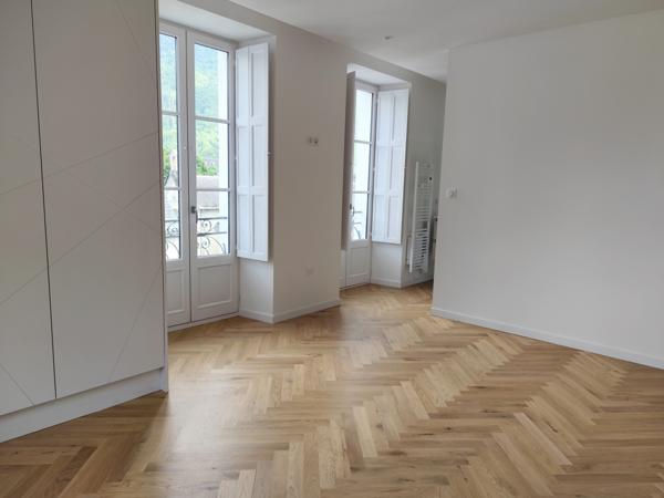 Bagnères-de-Luchon (31110) Appartement T3 centre de Bagnères de Luchon 76,24 m²