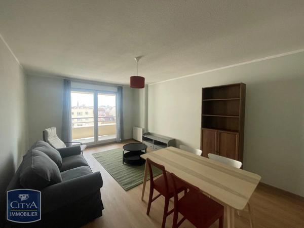 Appartement à louer 2 pièces 50.25m² Villeurbanne (69100)