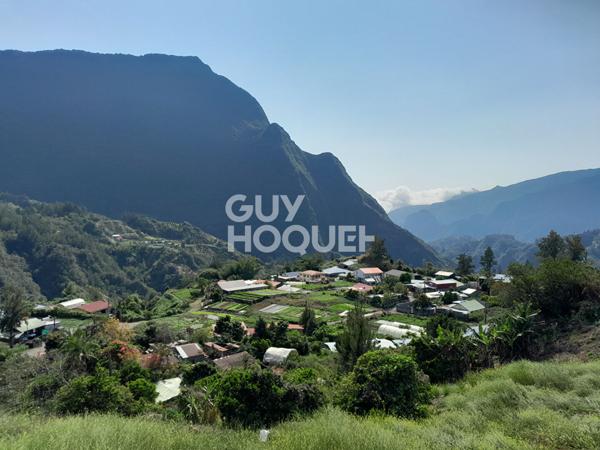 EXCLUSIVITE / Terrain Salazie 2030 m2