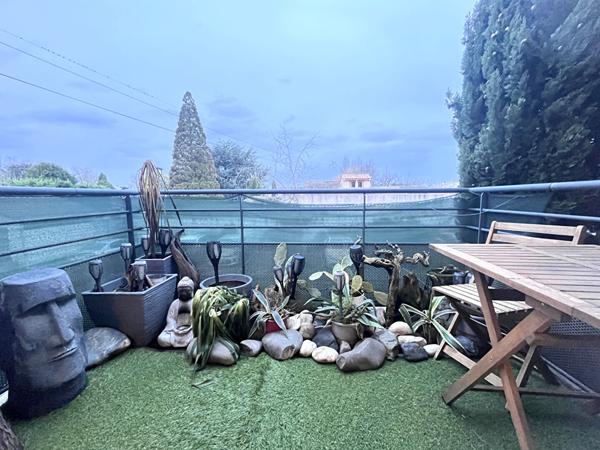 AUCAMVILLE - Appartement  1 pièce + parking