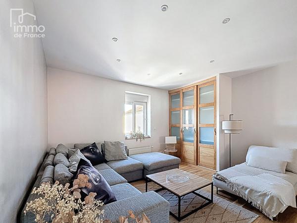 Duplex 7 pièces 160 m2 avec grande terrasse