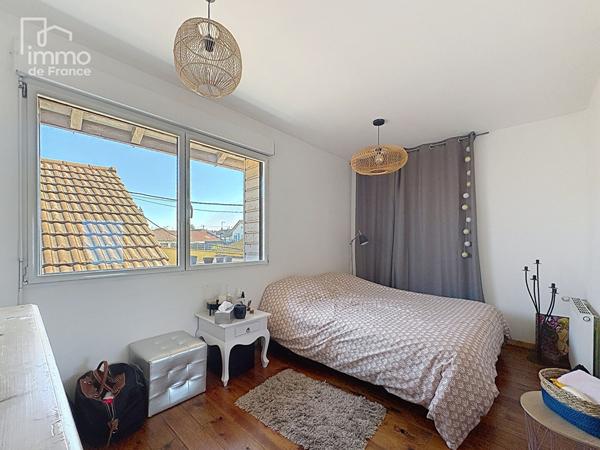 Duplex 7 pièces 160 m2 avec grande terrasse