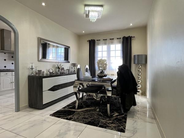 Maison à vendre |  Meyzieu |  5 pièces | 134 m²