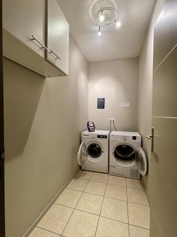 Beau Duplex 4/5 ch entièrement rénové en plein coeur de Lons