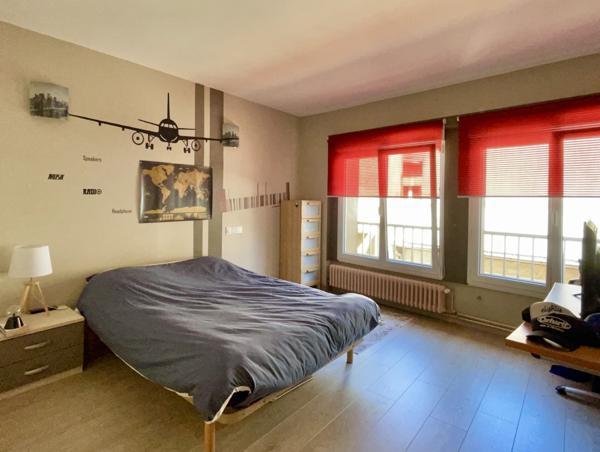 Beau Duplex 4/5 ch entièrement rénové en plein coeur de Lons