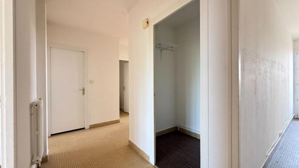 APPARTEMENT - LA ROCHE SUR YON