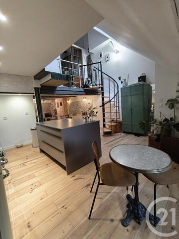 Appartement Atelier D'Artiste à vendre  2 pièces - 66,51 m2 LONS LE SAUNIER - 39