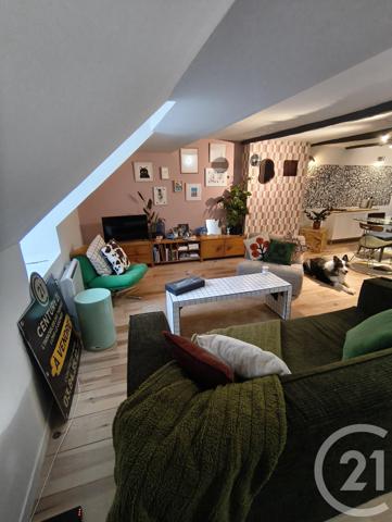 Appartement Atelier D'Artiste à vendre  2 pièces - 66,51 m2 LONS LE SAUNIER - 39