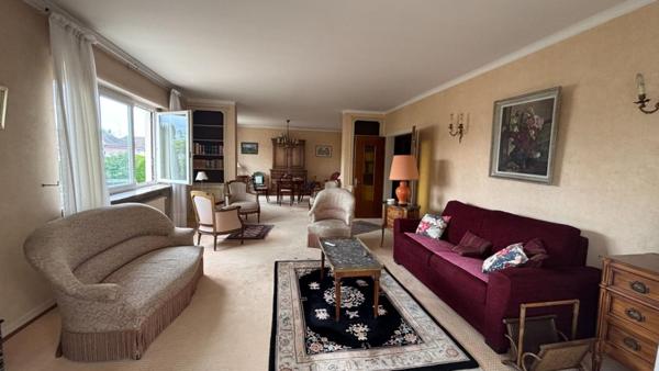 Maison Horbourg Wihr 10 pièce(s) 288 m2